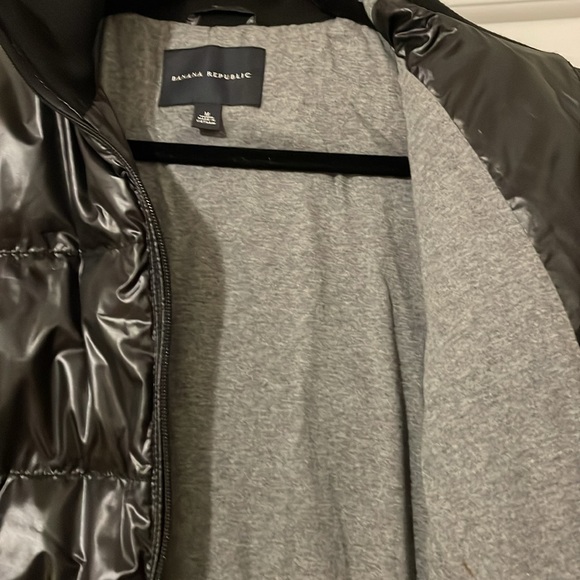 Banana Republic puffy bomber jacket - Picture 4 of 5